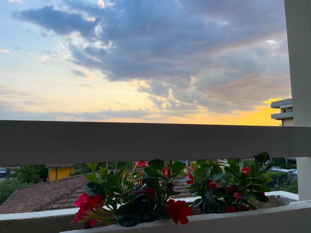 Appartamento Orizzonte Viareggio Kültér fotó
